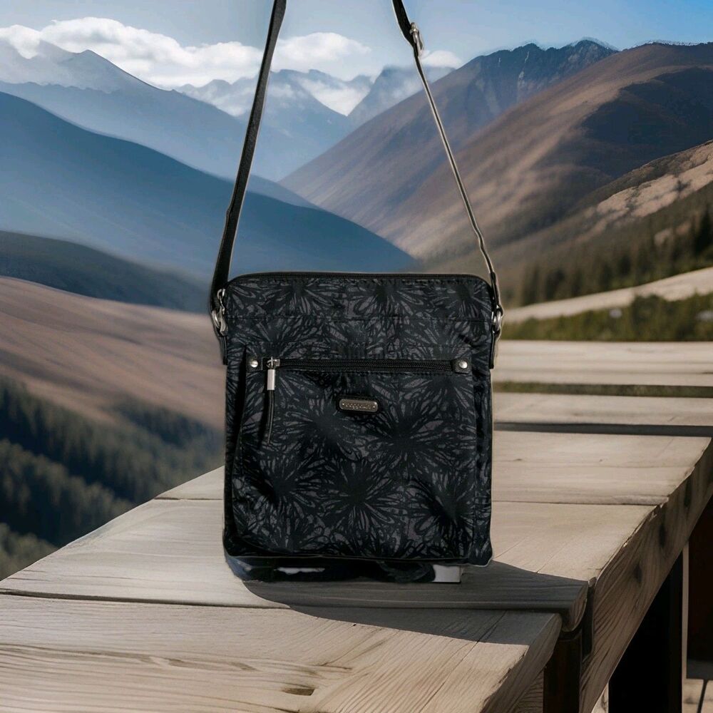 BAGGALLINI MIDNIGHT BLOSSOM GO BAG MULTI POCKET RFID TRAVEL CROSSBODY EUC